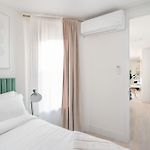 48-3Fe 2Br Prime Midtown West