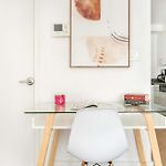 809-4A Columbus Circle New Bldg 1Br W D