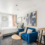 24-5 Furnished Studio W D Prime Gramercy