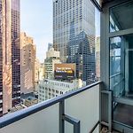 Ues 1Br W Doorman Gym Pool Nr Nyc Attractions Nyc-1333