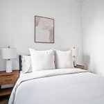 Charming Midtown 3Bd 1 Bath Near Times Square & Central Park