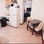Quirky & Cozy Loft Soho Little Italy - Sleeps 4