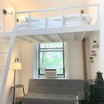 Private Room With Shared Bath On Union Square 11