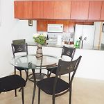 Emerald2 Room At Brighton Beach 2Min Walk To Ocean & Subway Chic Stay