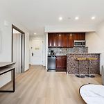Ramada By Wyndham Flushing Queens