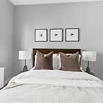 Top Notch 2Br & 2Ba Suite Minutes To Central Park