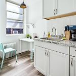 3 Bedroom Family Apartment In Hells Kitchen