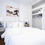1435-2 3 Bedrooms 2Bath W D Ues