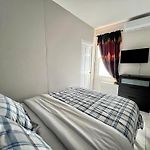 3 Bedrooms In 2Nd Floor Modern Brooklyn Home, Close To J Train