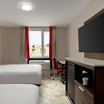 Ramada By Wyndham Brooklyn Empire Blvd