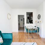 Contemporary 1 Bedroom Apartment In Nyc