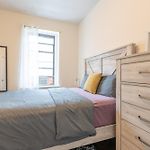 5 Bedroom 2 Bath Full Floor Midtown
