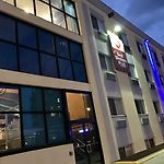 Best Western Plus Brooklyn Bay Hotel