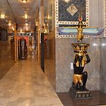 Paris Suites Hotel