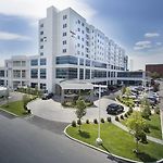 Residence Inn By Marriott The Bronx At Metro Center Atrium
