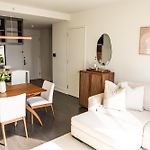 Premier Host - High Luxury In Manhattan By Unique Stays - Gym & Pool
