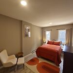 Brooklyn Brownstone Designer Suite