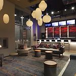 Aloft By Marriott Long Island City-Manhattan View