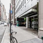 Blueground Midtown S Gym Roof Nr Times Sq Nyc-1776