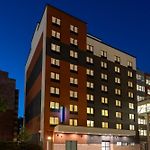 Holiday Inn Express & Suites Bronx - Barnabas Area By Ihg