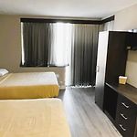 Royal Hotel Bronx