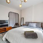 Cozy 2Br In Nyc! Lenox Hill!, June To Aug 90 Days Stay Required