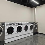 Freeman 901 By Rove Travel - Studio With Shared Amenities