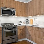 Fabulous 1 Bedroom In The Heart Of Manhattan