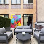Broadway Plaza Hotel