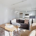 Blueground Midtown West 2Bd Apartment Nyc-1600