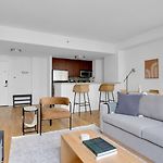 Chelsea 2Br W Doorman Gym Nr High Line Nyc-678