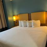 Days Inn By Wyndham Brooklyn Marine Park
