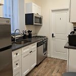 The Midtown Sanctuary - Private Silent Suite At Times Square