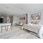 Bright And Spacious Apt, W&D In Unit - Monthly