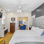 Impeccable 1Br Unit In Brooklyn