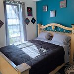 Cozy 2 Bedroom Apartment In Thriving Crown Heights Area