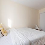 Stunning 3 Bed Fully Furnished Apt