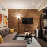 Refined & Stylish Manhattan Haven