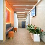 75-2B Prime Upper East Brand New 1Br W D Elev