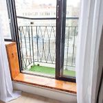 75-2D New Prime Ues W&D Balcony Elevator