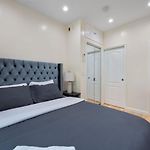 Amazing Location Murray Hill 3 Bedroom Apartment ,June To Aug 90 Days Stay Required
