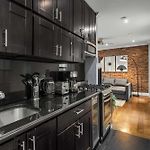 Modern Manhattan Retreat Near Central Park