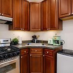 3 Bedroom Cozy Home In Manhattan Valley