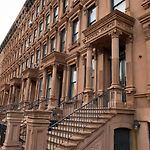 Plush & Spacious 2-Bedroom In Nyc