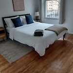 Cozy, Central 3-Bedroom Apartment In Midtown, Nyc