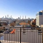 Lic Modern Studio Minutes To Manhattan