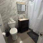 Central Nyc 3Br Home Steps From Times Square & Transit