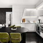 Premium Lux-Penthouse In Financial District