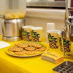 Staypineapple, An Artful Hotel, Midtown New York