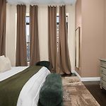 Stylish 3Br Designer Home In Nyc